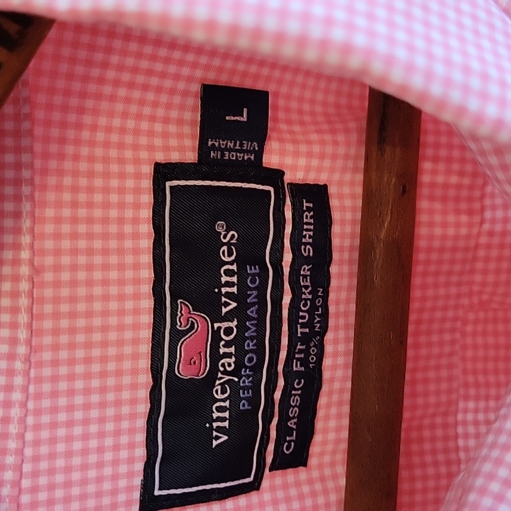 Vineyard Vines Poplin Button Down - image 6